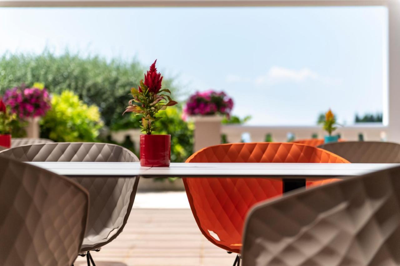 Bed and Breakfast Terre De Reve Le Rouret Exterior foto